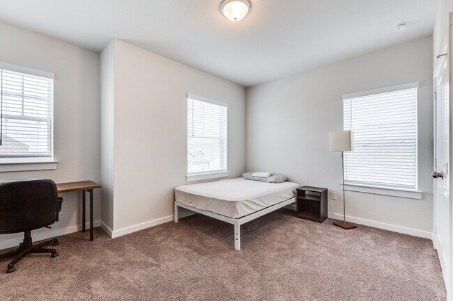 Building Photo - 2618 Suncadia Ln
