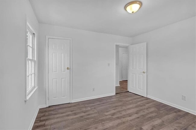 Building Photo - 2080 Bluffton Way
