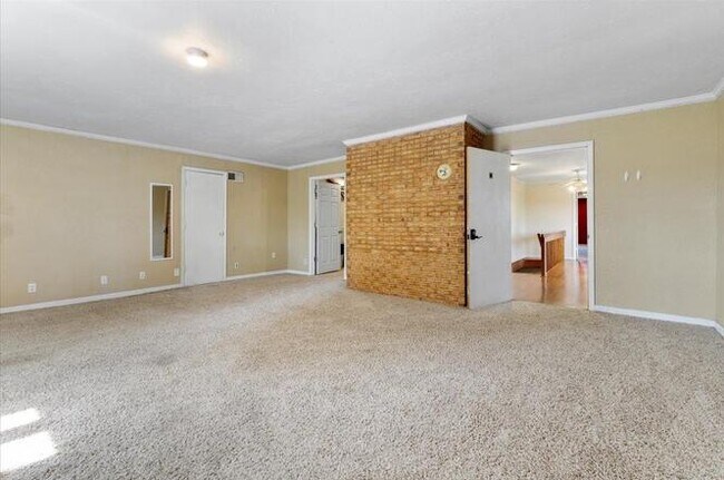 Master Bedroom - 1210 Stafford Dr