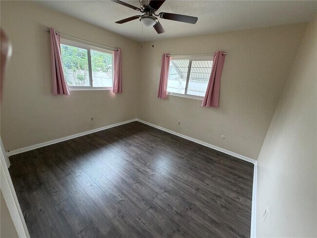 Building Photo - 2236 Morningside Dr