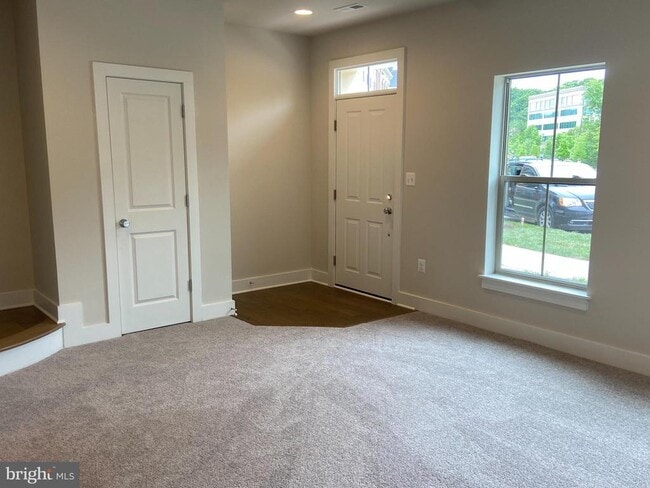 Building Photo - 5118 Ridgeview Retreat Dr