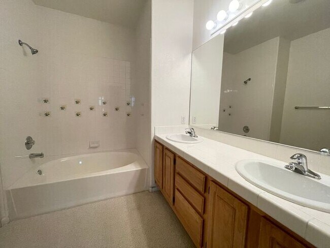 Building Photo - This property has been shown before and will be rented to the first most qualified applicant. To ...
