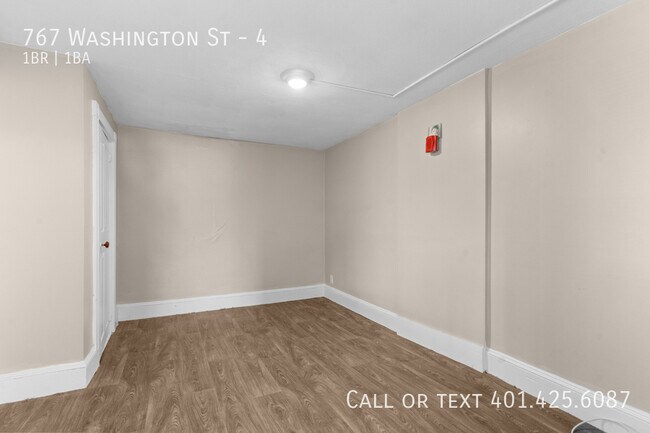 Building Photo - 767 Washington St