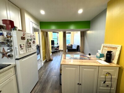 Building Photo - 482 Beacon St