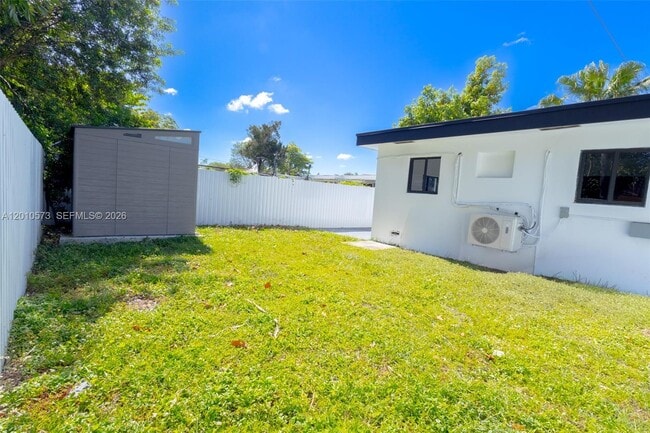 Building Photo - 571 NW 152nd St