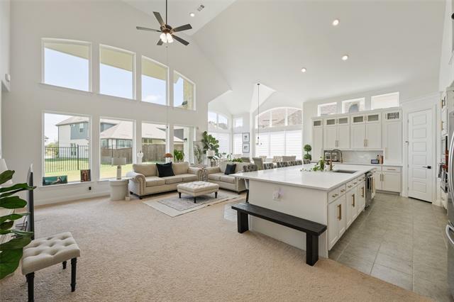 Building Photo - 2820 Shadybrook Dr