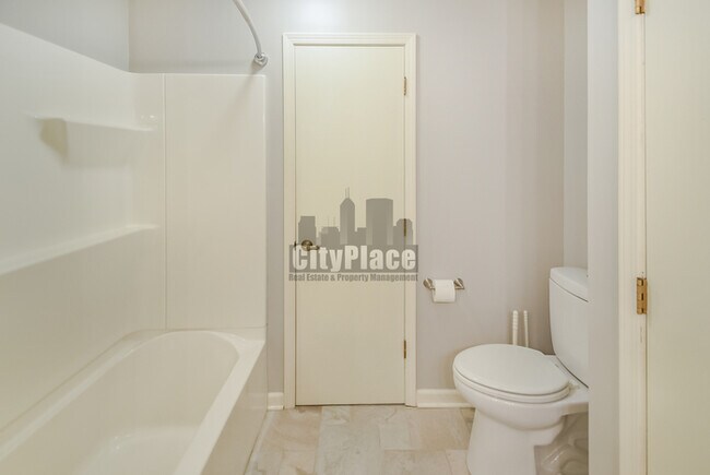 Building Photo - 7497 Charrington Ct