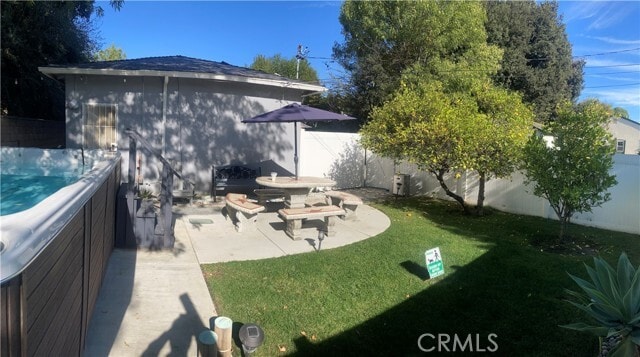 Building Photo - 123 W Green St