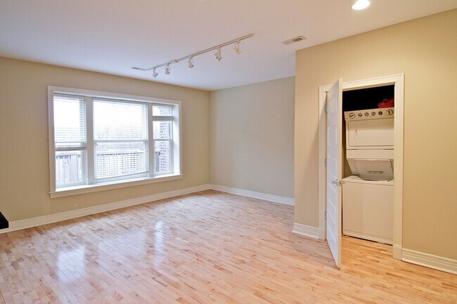 Floorplan - Melrose Apartments