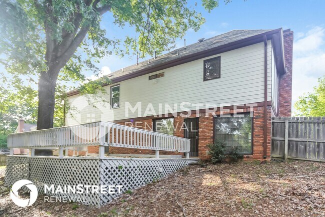 Building Photo - 8849 Woodmark Dr