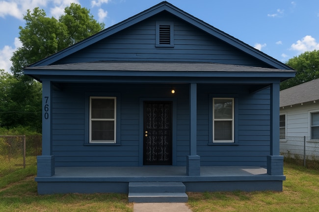 Primary Photo - 760 Hanley St