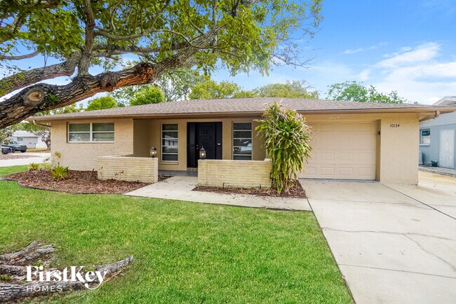 Primary Photo - 10134 Oleander Dr