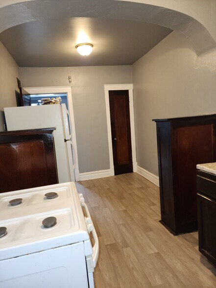 Building Photo - 4403 Richard Pl