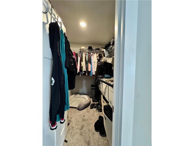 Building Photo - 12715 Edison St NE