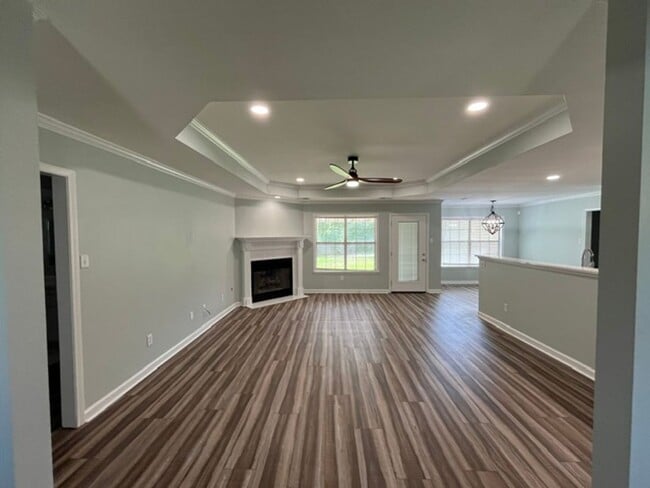 Building Photo - Beautiful 4 Bedroom 2 and a Half Bathroom in the Heart of Sherwood, AR