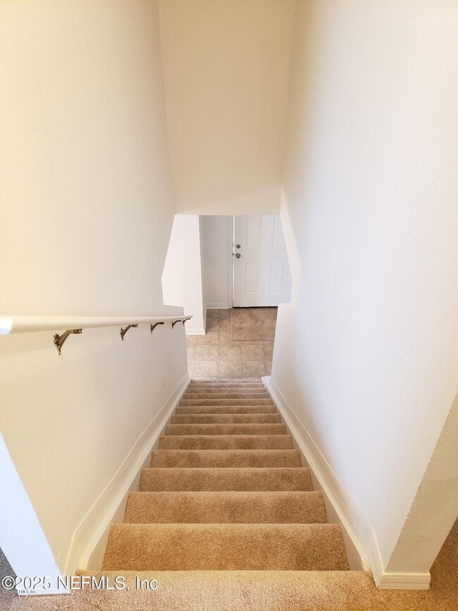 Building Photo - 10310 Magnolia Hills Dr