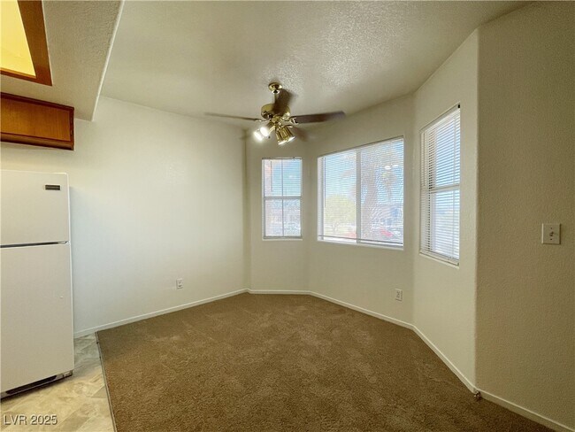 Building Photo - 2209 James Bilbray Dr