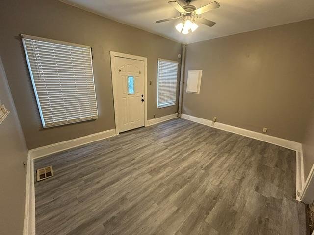 Building Photo - 1005 Walnut St