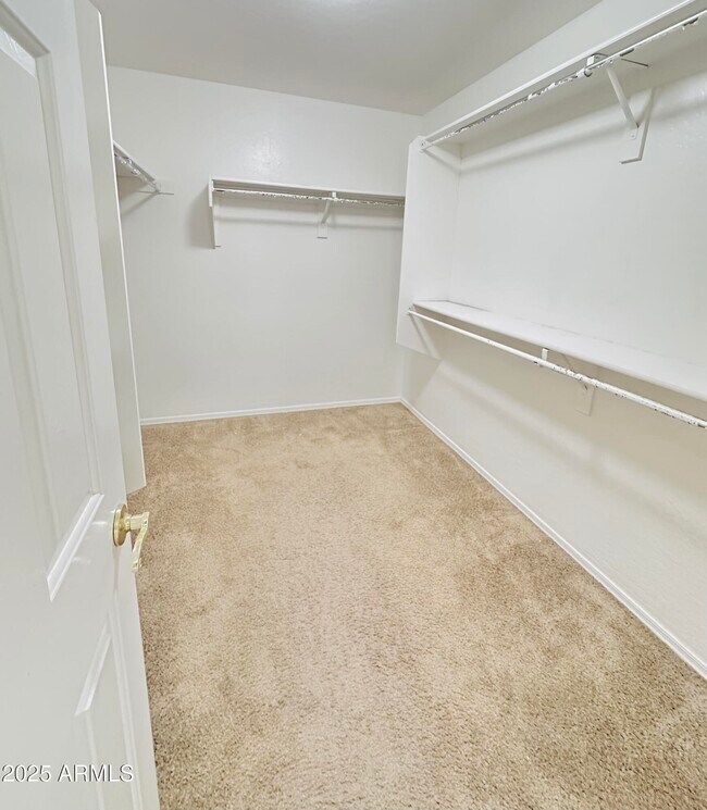 Building Photo - 3288 W Mineral Butte Dr