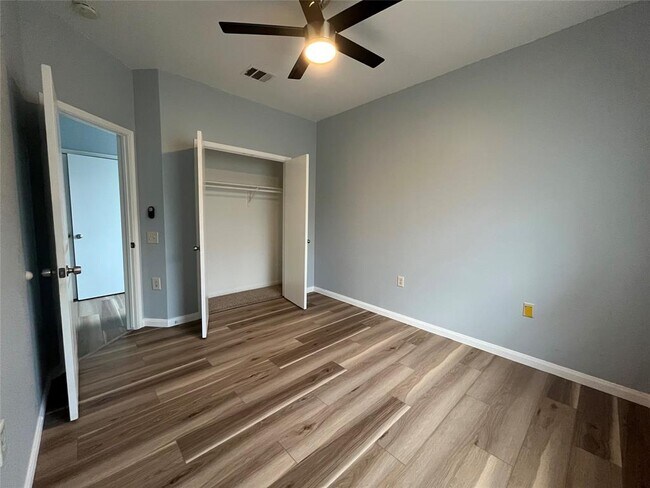 Building Photo - 3109 Jack Cook Dr