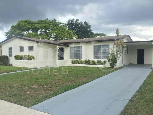 Primary Photo - 60 NW 189th Terrace