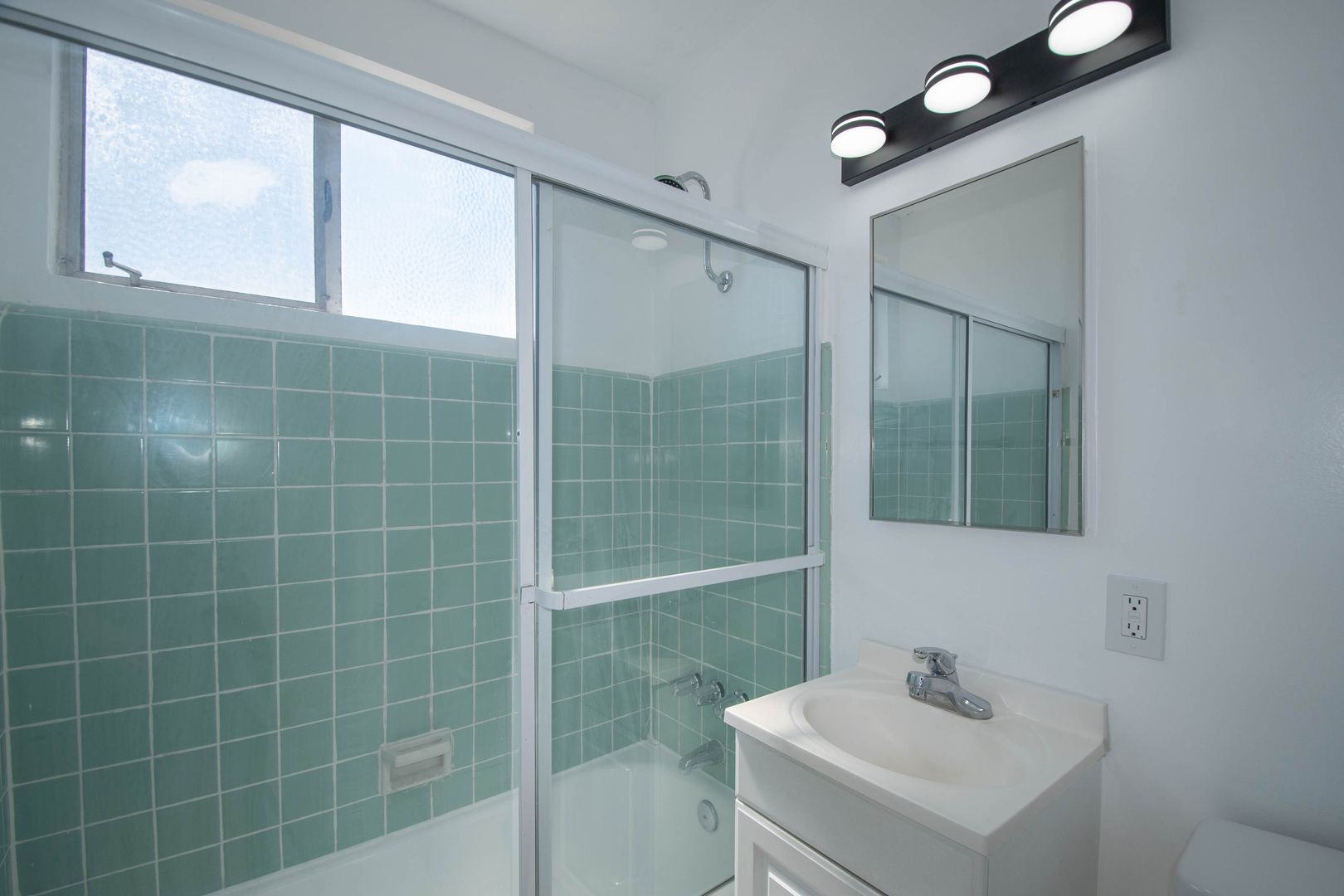 Building Photo - 6260 Colfax Ave