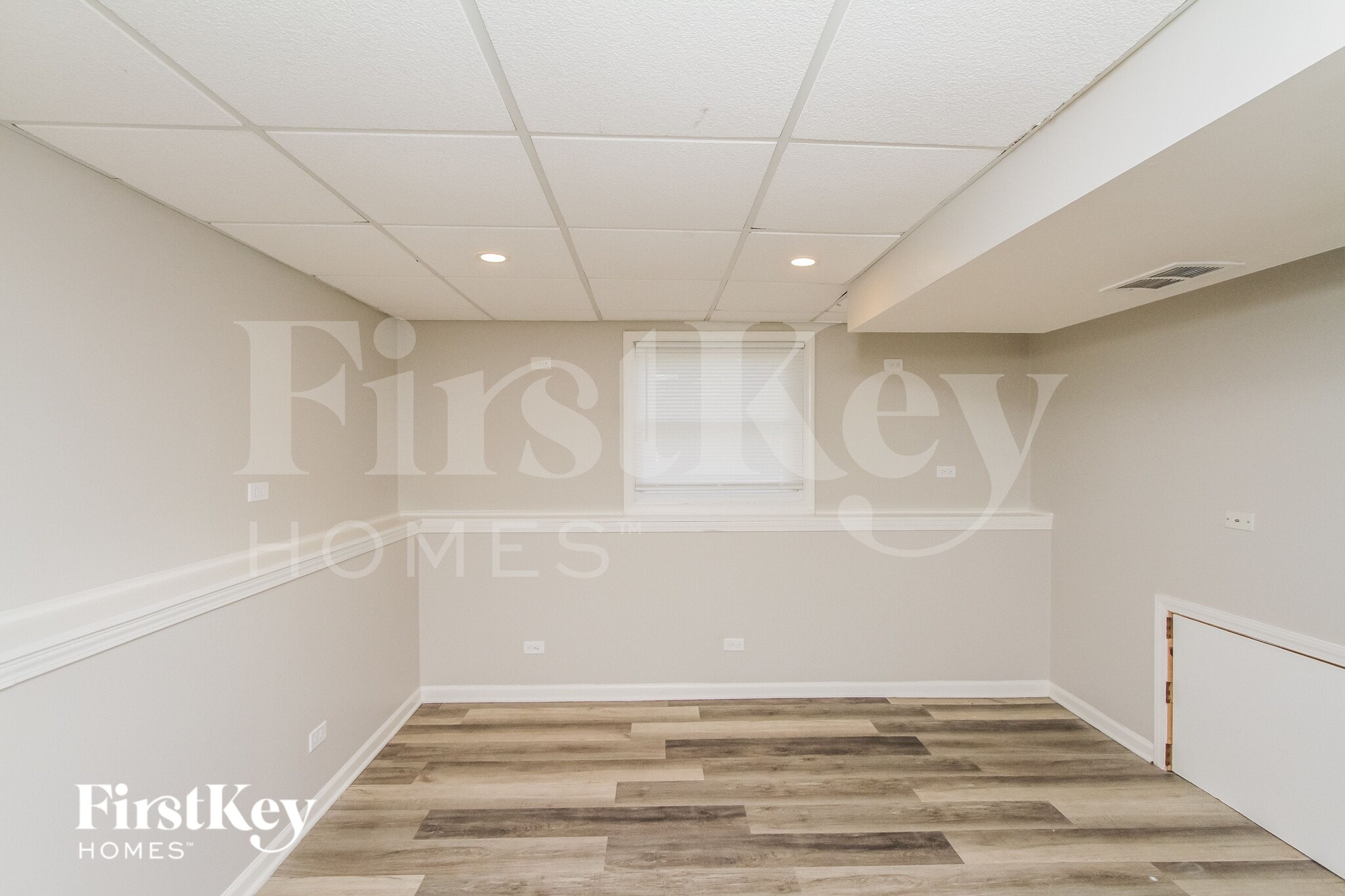 Building Photo - 716 Eastland St