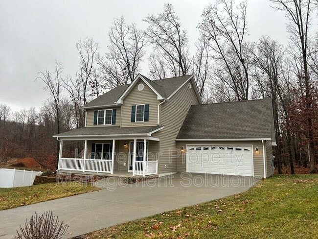 Building Photo - 107 Oakstone Run