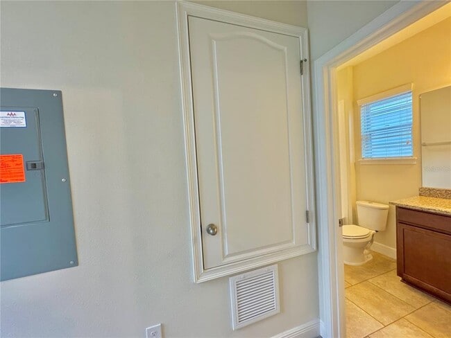 Building Photo - 7208 Milestone Dr