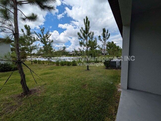 Building Photo - 11818 Dumaine Valley Rd