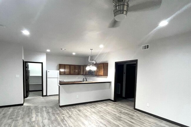 Building Photo - 6510 Goforth St
