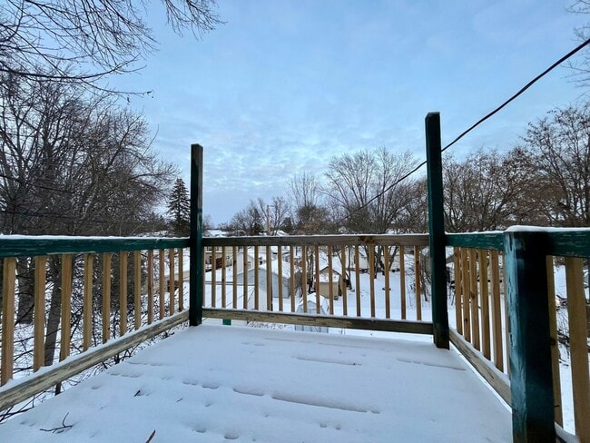 Building Photo - 4 Bed 2 Bath Single Family Home in Wausau