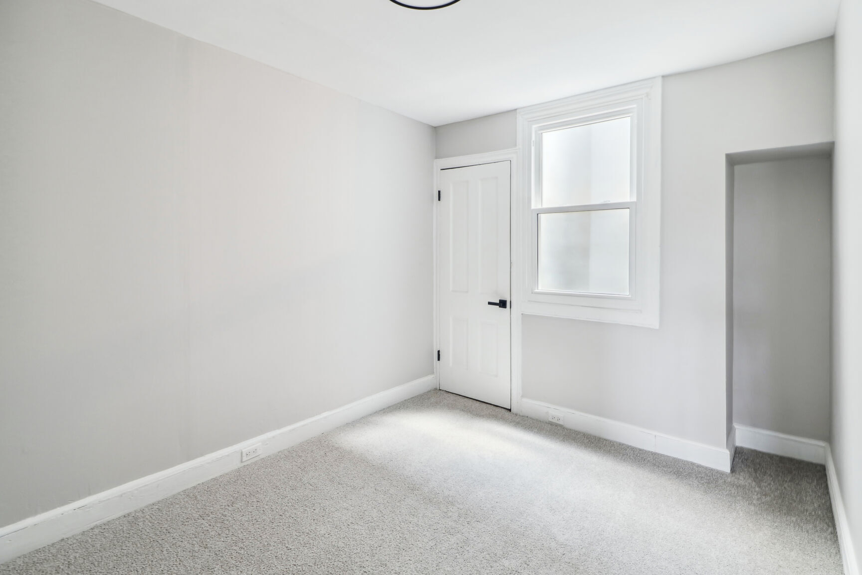 Building Photo - 2134 W Fayette St