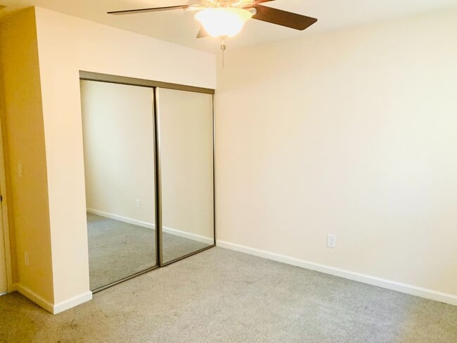 Building Photo - 1BD/1BA Mission Hills Apartment w/ 1-Car Garage! Only $1,995/mo~