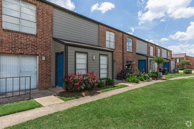 Building Photo - Willow Bend Apartments