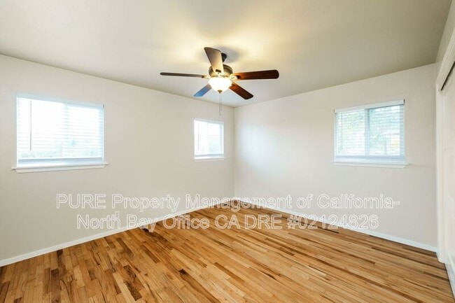 Building Photo - 1259 Calistoga Rd