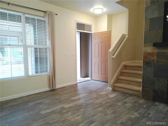 Building Photo - 4714 ROWLAND Heights