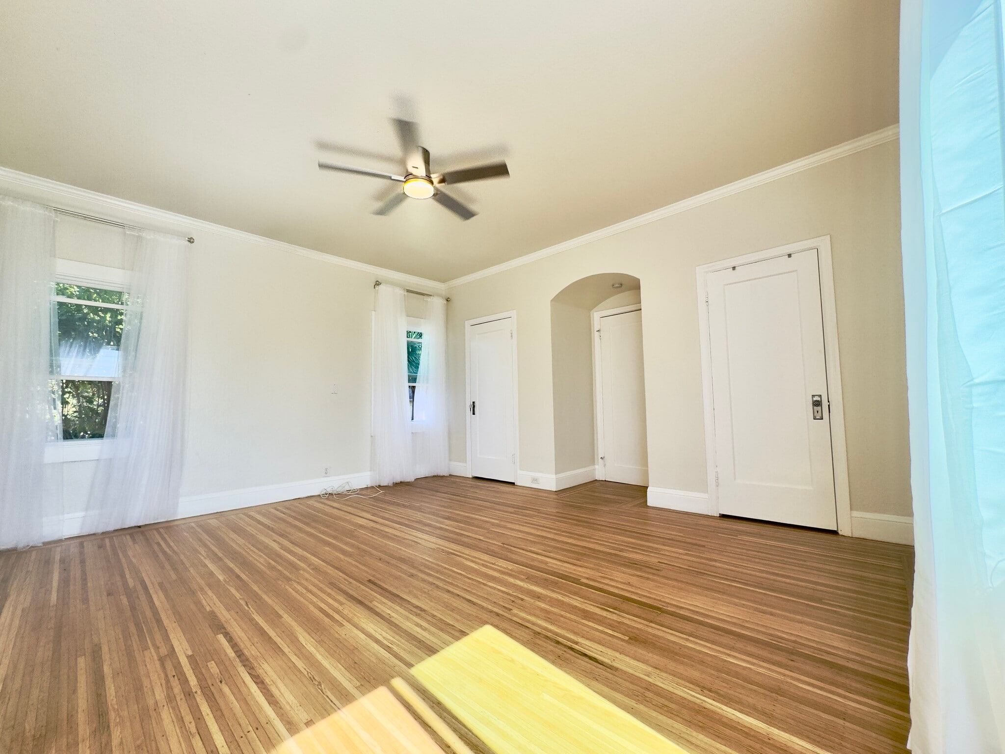 Building Photo - 2615 Maxwell Ave