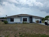 Building Photo - 202 Eaglesmere Dr