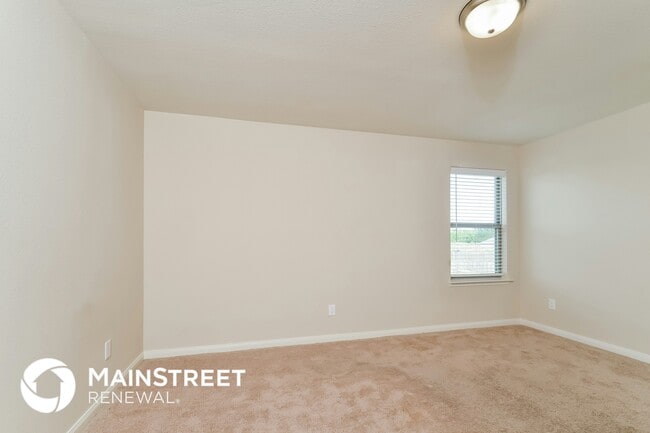 Building Photo - 2304 Denali Ct