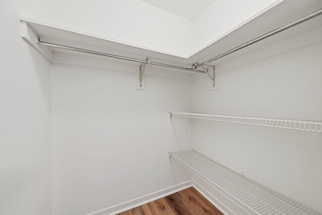 Building Photo - 211 E Ohio St