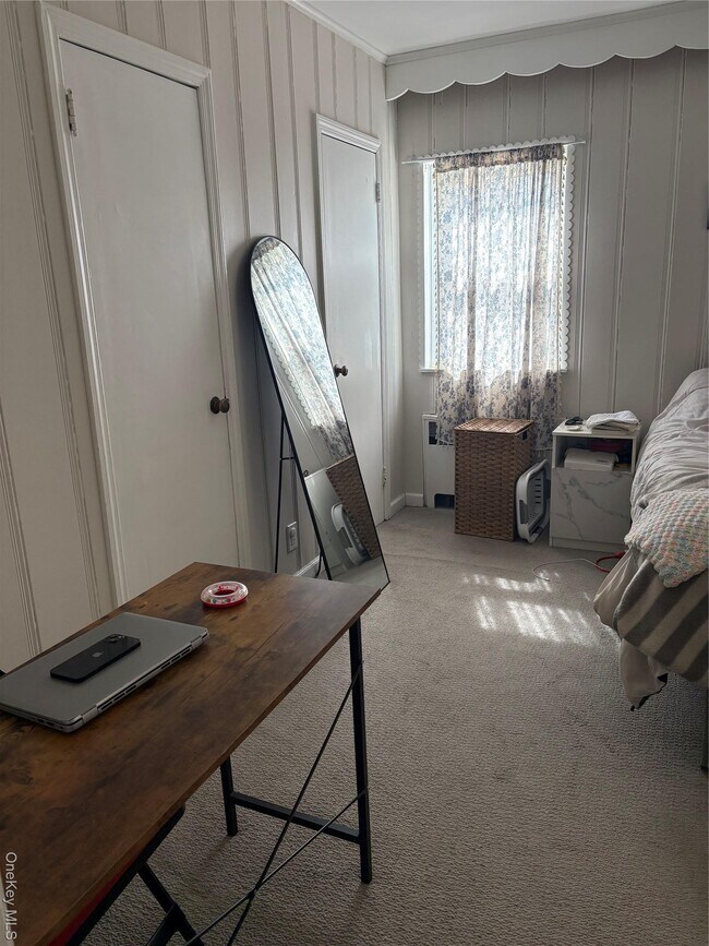 Building Photo - 344 E Penn St