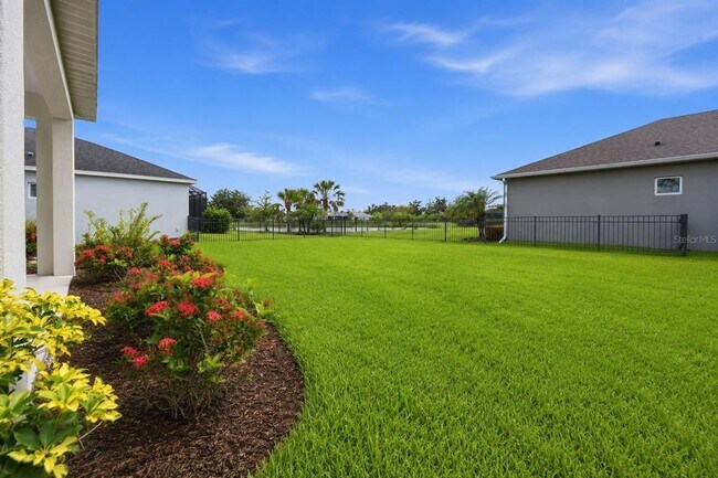 Building Photo - 11118 Sand Pine Ln