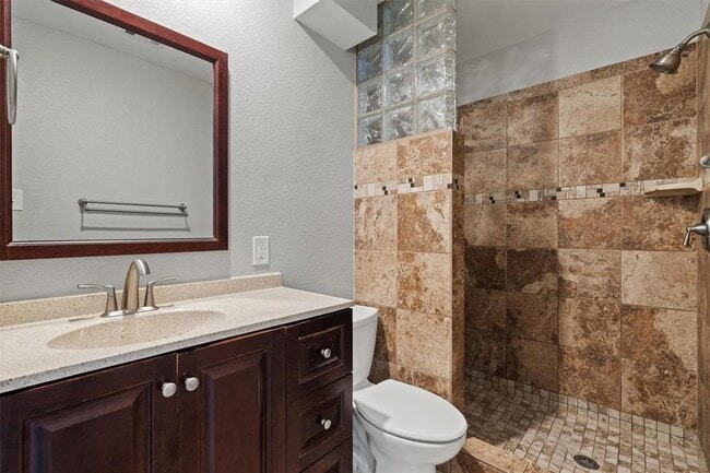 Building Photo - 9901 Willers Way