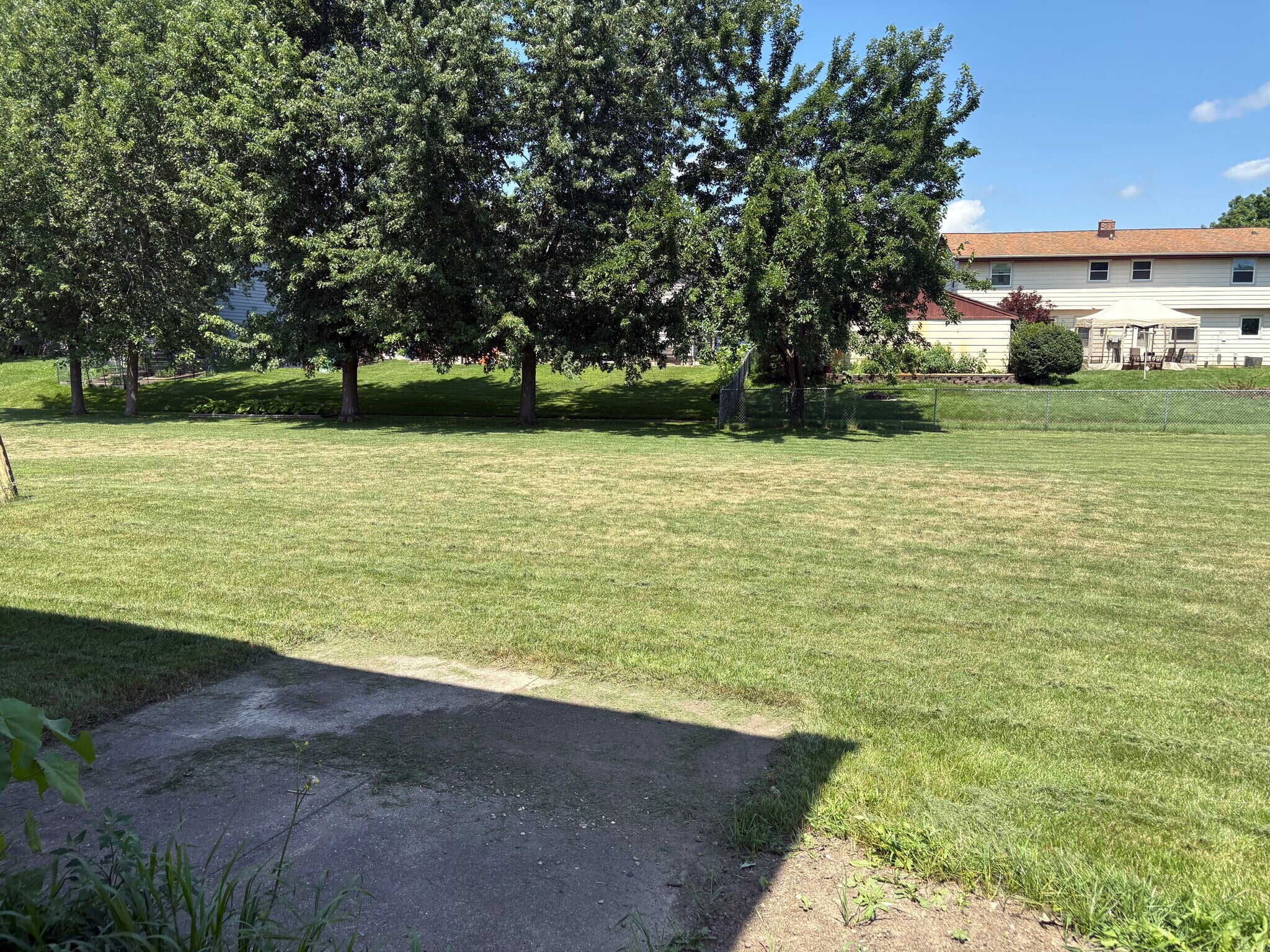 backyard - S71W14888 Westcot Dr