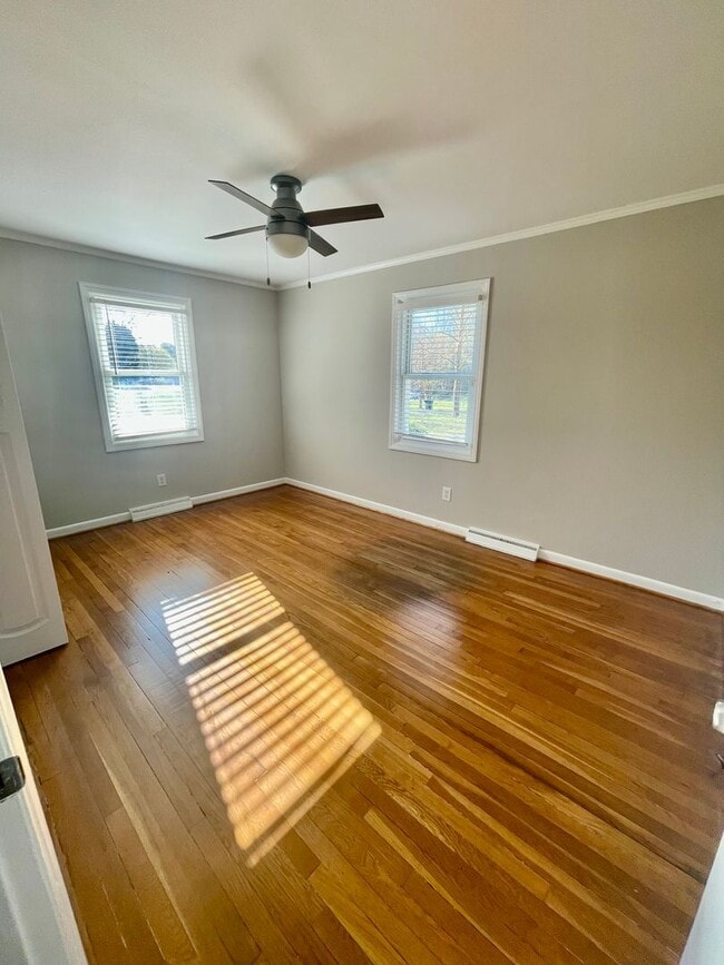 Building Photo - Welcome to this Charming 3 bedroom, 1 bathroom home in Iron Station, NC.