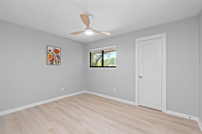 Building Photo - 12214 Braewick Dr