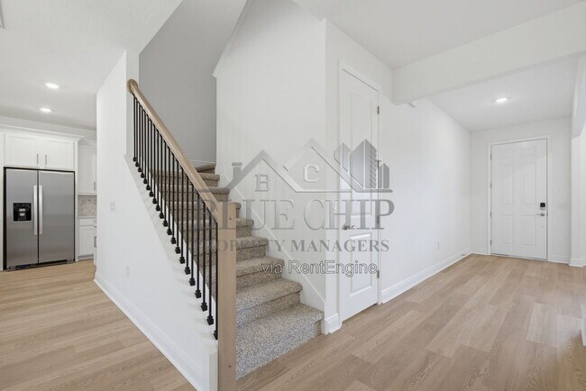 Building Photo - 1217 Pampus Dr
