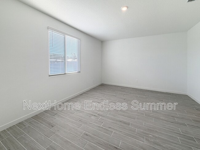 Building Photo - 12719 Senbay Ct