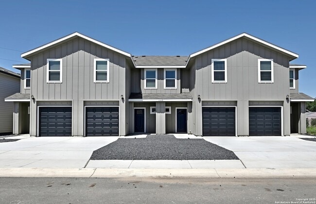 Building Photo - 11318 Clearmine St